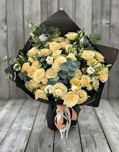 Букет цветов из:  Розы и Лизиантусы в Зункаре