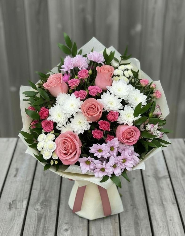 Букет цветов из: Альстромерии, Гвоздики, Розы и Хризантемы в Зункаре