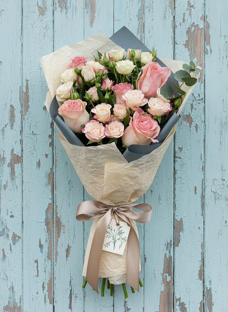 Букет цветов из: Розы в Зункаре