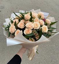 Букет Кремовые розы Латте в Зункаре