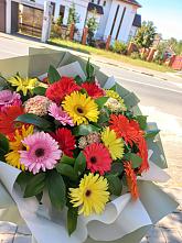 Букет цветов из:  Герберы #REPLACE_PRED# Зункаре