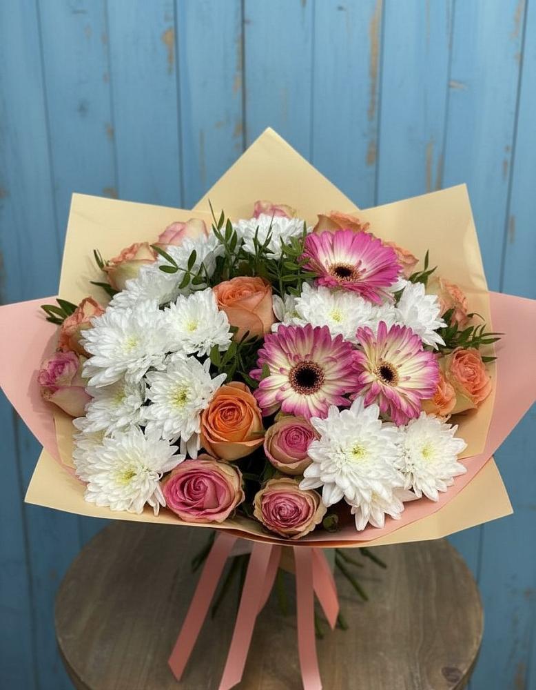 Букет цветов из: Розы, Герберы и Хризантемы в Зункаре