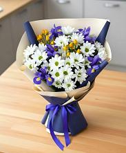 Букет цветов из:  Розы, Ирисы и Хризантемы в Зункаре