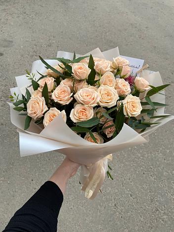Букет Кремовые розы Латте в Зункаре