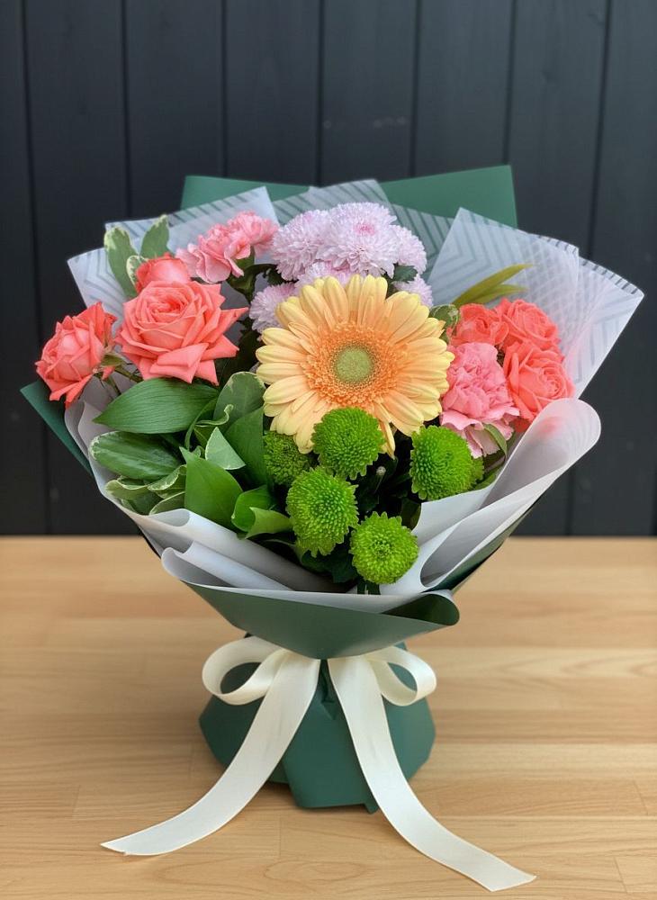 Букет цветов из: Гвоздики, Розы, Герберы и Хризантемы в Зункаре